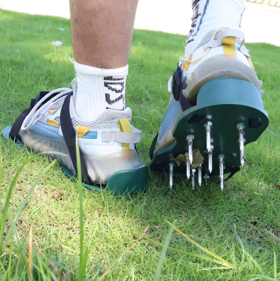 AeroStep™ – Chaussures d’Aération pour Pelouse